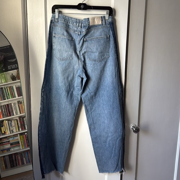 Closed Blue Dual Tone Distressed Jeans - Picture 4 of 6